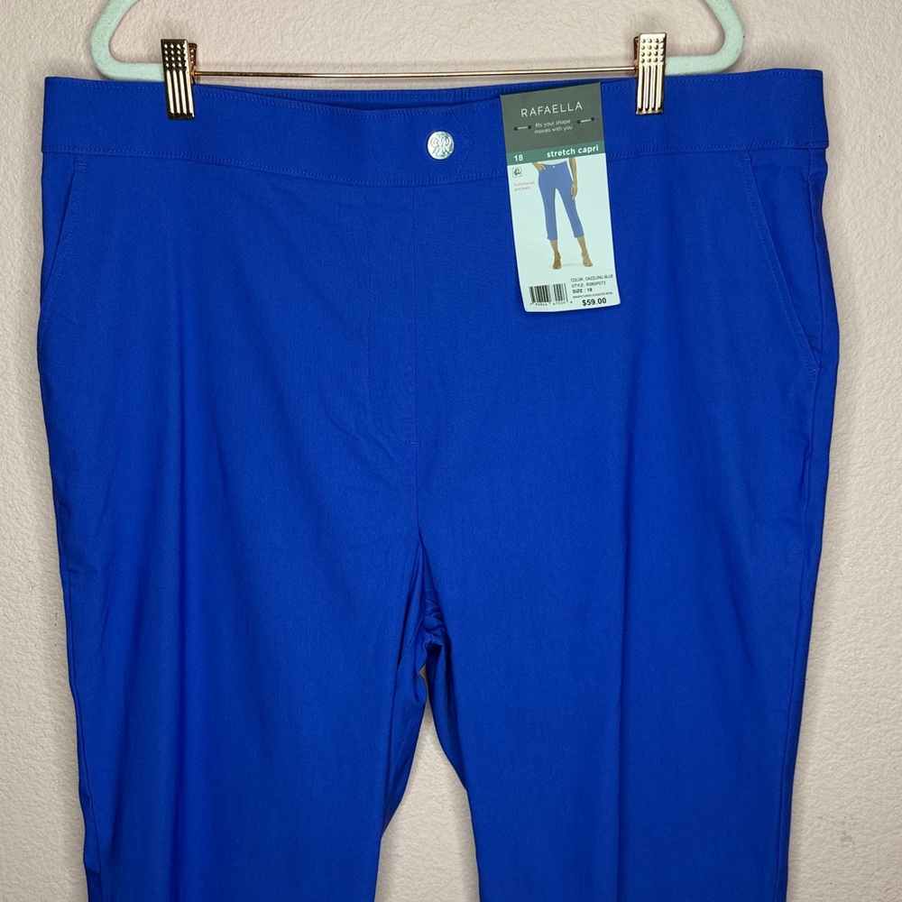 Rafaella Women's Stretch Capri Pant Blue. Size 18 - Picture 3 of 11
